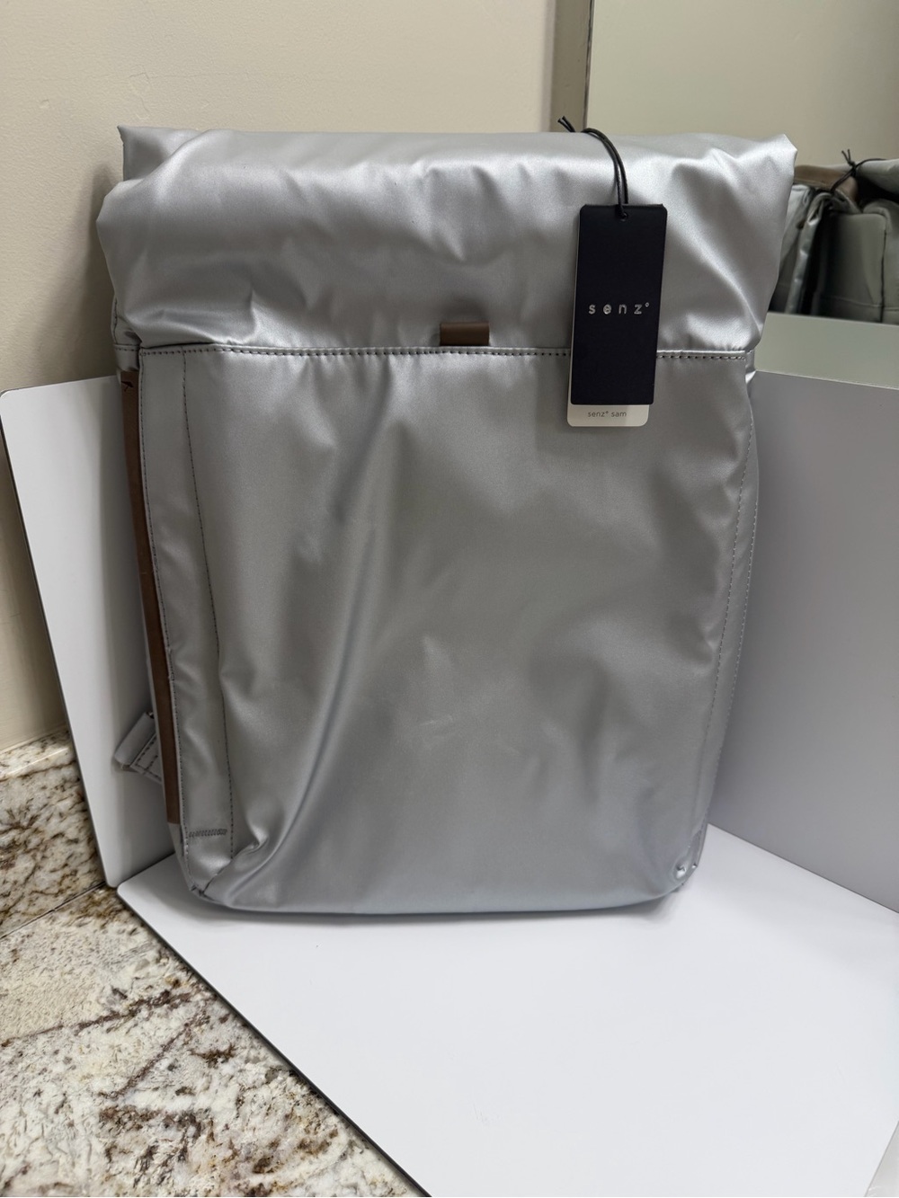 NWT- Senz Sam Backpack